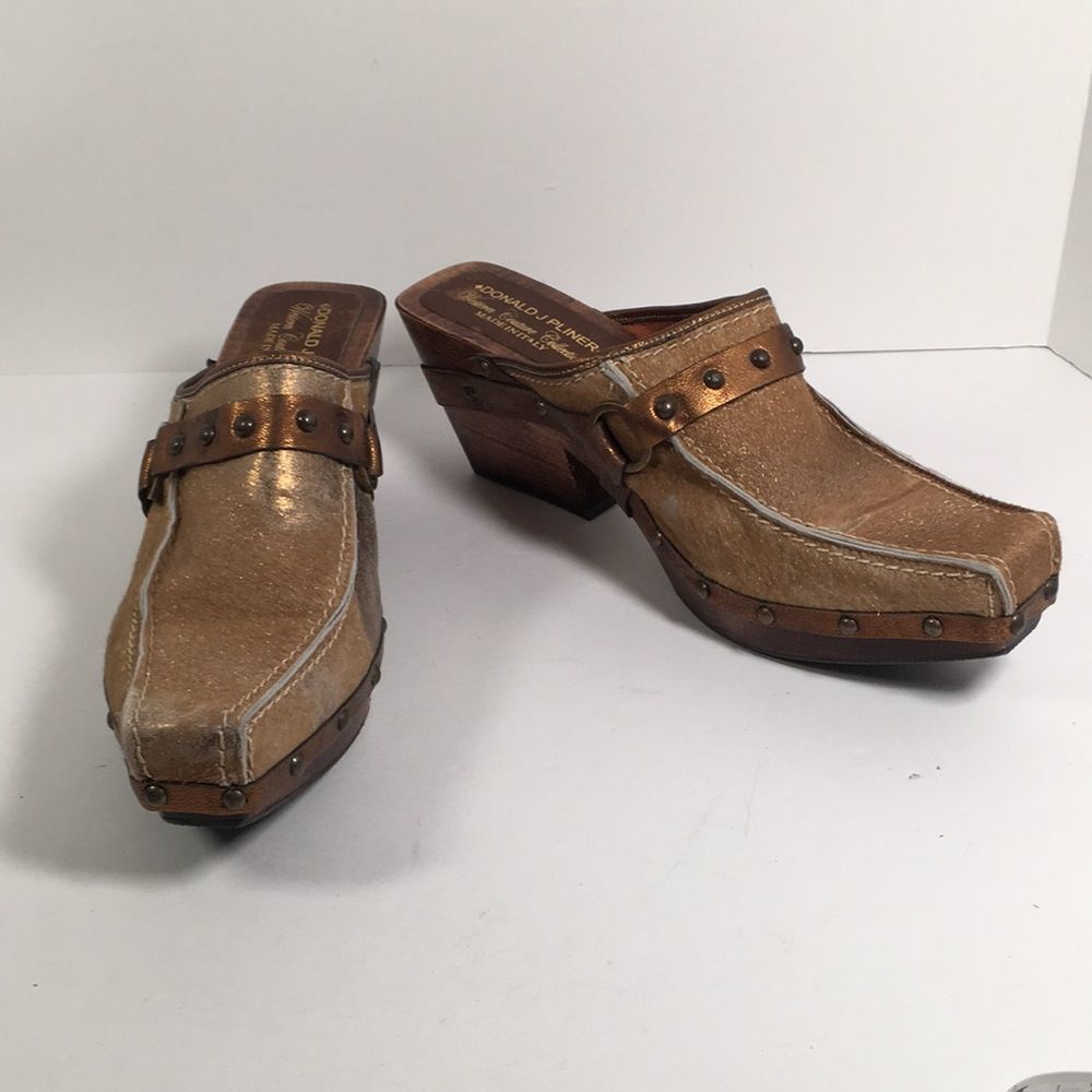Donald J Pliner Western Collection Hair on Hide and metallic Bronze Cowboy Mules